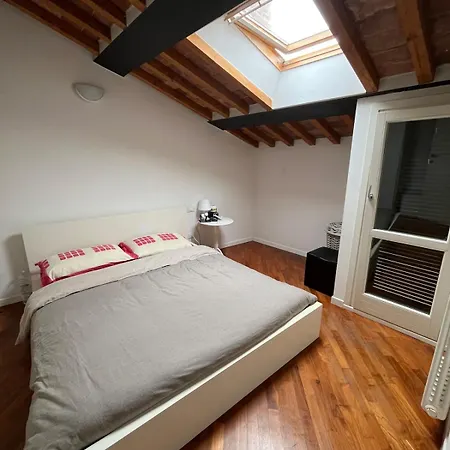 Casa Dei Mille *